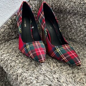 Gianni Bini Red and Green Tartan Heels